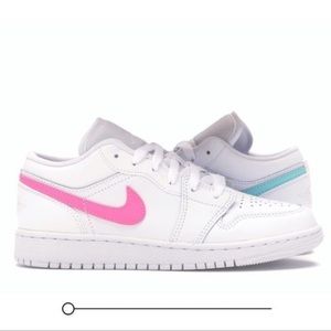 Nike Jordan 1 Low White Neon (GS) 7.5 women’s / 5.5y